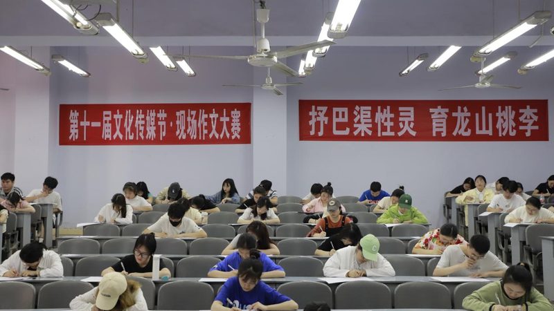 平面设计公司十大品牌，为什么越挑越乱